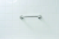 Barre d'appui chromée pour baignoire "Proaltis" petit modèle