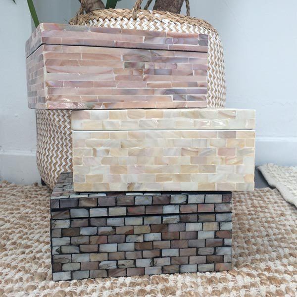 Boîte rectangulaire nacrée "Haïphong" grise