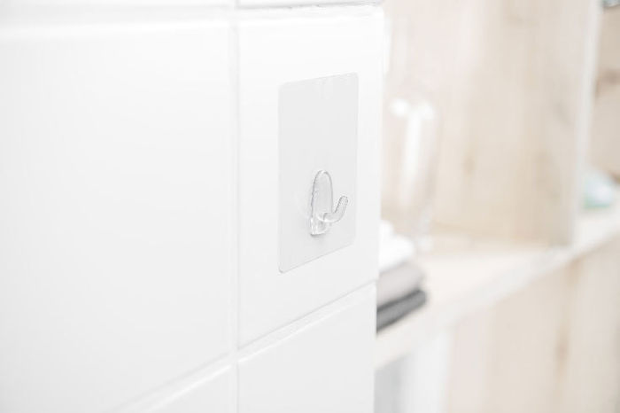 Crochet auto-adhésif transparent repositionnable "Bestlock Magic" 5 Compactor