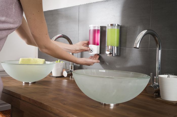 Distributeur de savon mural blanc "Uno" 6 Compactor