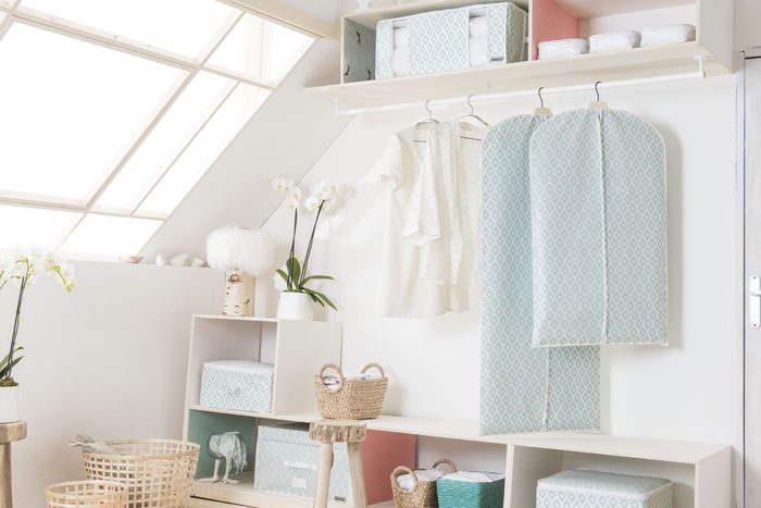 Housse courte pour vêtements verte "Daman" 3 Compactor