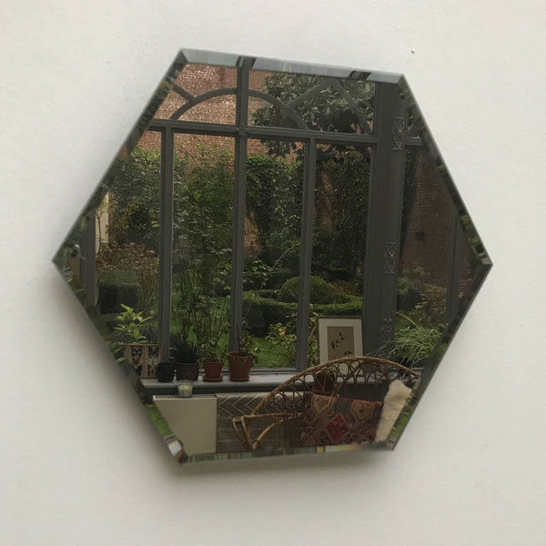 Miroir hexagonal