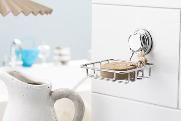 Porte-savon ou éponge à ventouse argent "Bestlock" 6 Compactor