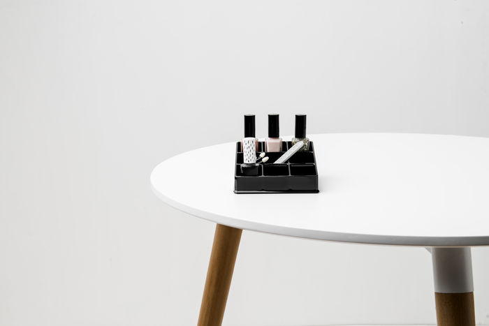 Rangement maquillage pour vernis 9 compartiments noir 4 Compactor