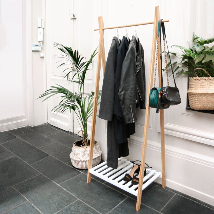 Portant en bois avec étagère blanche "Nagano" 7 Compactor