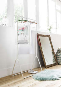 Portant blanc en métal arrondi "Fyn"