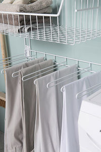 Porte-pantalons Walltech Buanderie