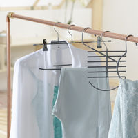 Cintre porte-pantalon gris "Sticky"