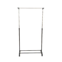 Portant noir à roulettes hauteur réglable "Range Eco"