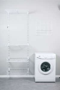 Kit de rangements muraux buanderie blancs sur crémaillères "Walltech"